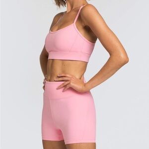 Workout Set - Size Medium - Pink